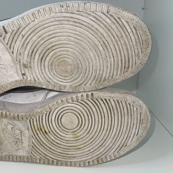 Women’s Nike Shoes 9.5 Court Vision Low Sneakers Iridescent White - Picture 12 of 12